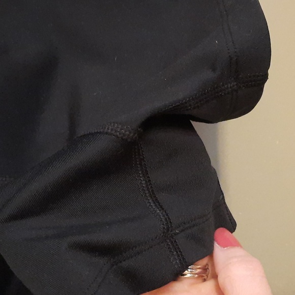 Under Armour 2" athletic shorts - Picture 5 of 7